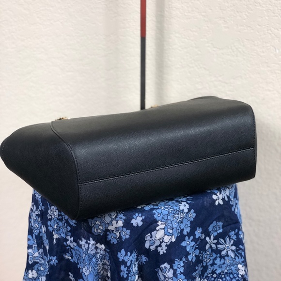 Michael Kors Jet Set LG Chain Shoulder Bag Black - Picture 4 of 8